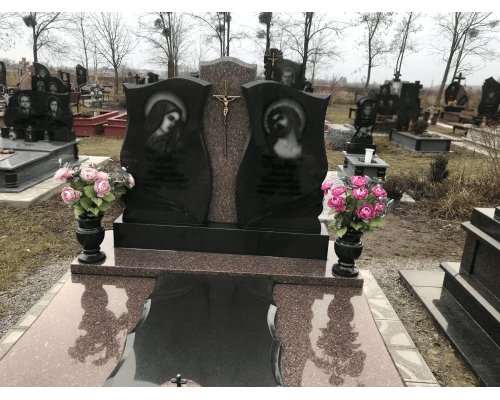 Подвійний пам'ятник 09 Подвійний пам'ятник 09