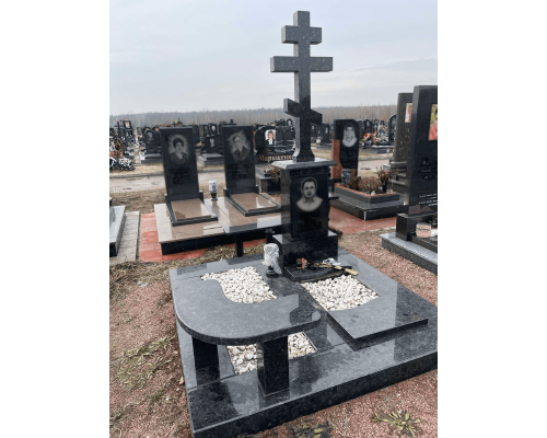 Одинарний пам'ятник 13 Одинарний пам'ятник 13