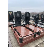 Двойной памятник 30
