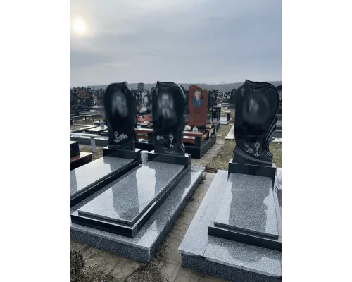 Двойной памятник 59 Двойной памятник 59
