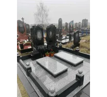 Двойной памятник 64