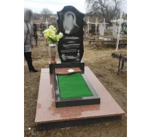 Одинарный памятник 49
