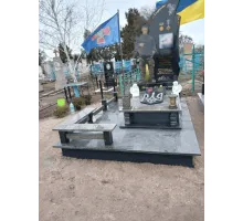 Памятник для военных 81